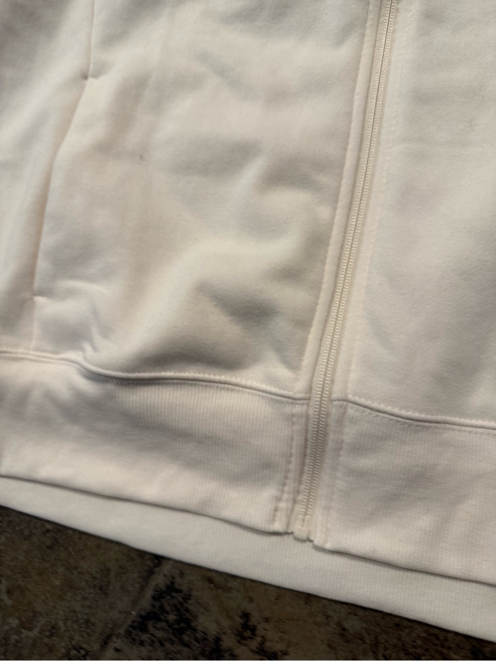🥚Cream Zip-Up Hooded Sweatshirt - Picture 3 of 8